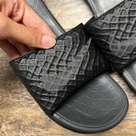 Nike | Shoes | Black Nike Slides Size 7 